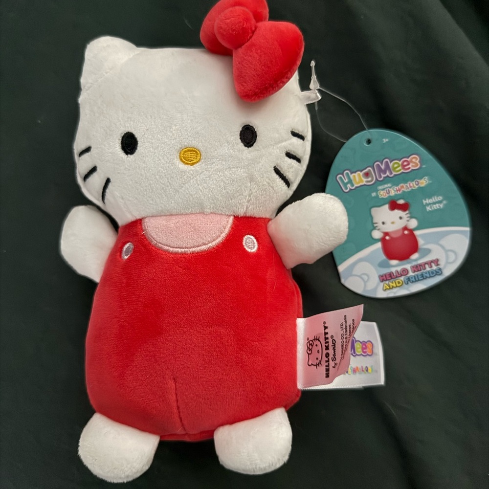 Hello Kitty Squishmallow Hug Mees